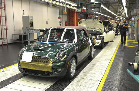 BMW Mini factory in Oxford, Britain - 15 Nov 2011 Stock Pictures ...