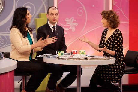 'Lorraine Live' TV Programme, London, Britain - 28 Feb 2012