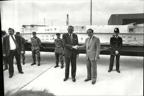 Defence Secretary George Younger (r) And The United States Ambassador Charles Price At Raf Molesworth As The First Two Cruise Missiles Leave Britain For Destruction In America