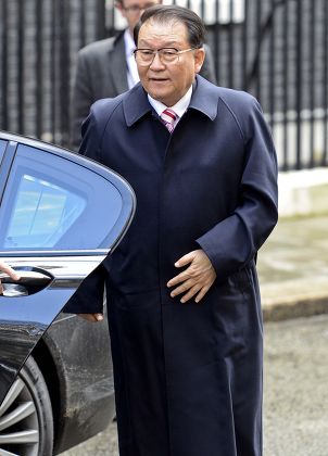 Li Changchun of China's Politburo Standing Committee on four-day official goodwill visit to London, Britain - 17 Apr 2012