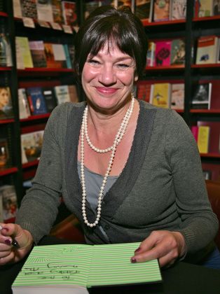 'A Midsummer Tights Dream' Louise Rennison book promotion, Waterstones, Oxford, Britain - 21 Apr 2012