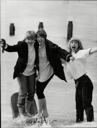 Stephanie Bates Melanie Keating And Louise Harrison In The Sea At Middleton-on-sea For Feature On Upper Class Young People Trying Club 18-30 Holiday Bognor 1986.