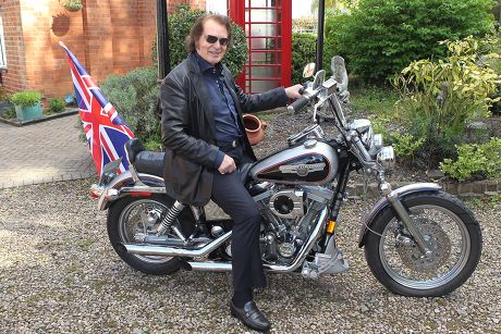 Engelbert Humperdinck His Leicestershire Home Editorial Stock Photo