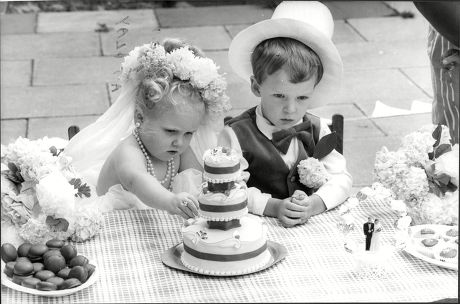 Children At Play 1980's - Three-year-old Nursery 'newlyweds' Laura Wood And Daniel Cowey At Gable Nook Nursery School Manchester.