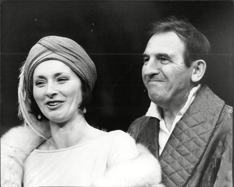 Actor Leonard Rossiter With Actress (unknown) Leonard Rossiter (21 October 1926 A 5 October 1984) Was An English Actor Best Known For His Roles As Rupert Rigsby In The British Comedy Television Series Rising Damp (1974a78) And Reginald Iolanthe Perri