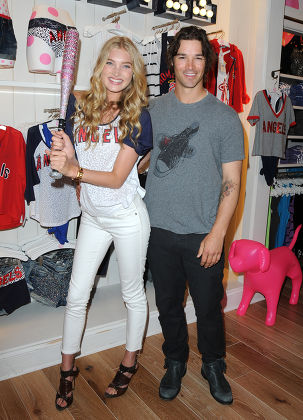 Opening of the Victoria's Secret PINK Store, Fashion Island, Los Angeles, America - 31 May 2012