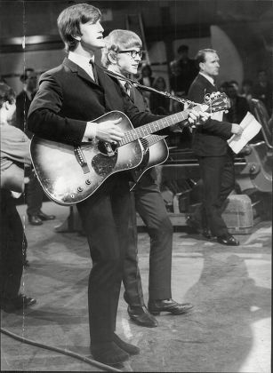 Peter Asher And Gordon Waller Who Make Up The Game Peter And Gordon At Rehearsals For The Television Programme 'ready Steady Go'