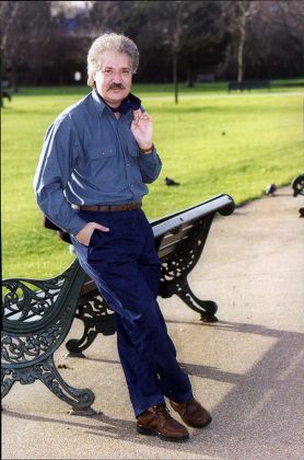 Singer And Composer Peter Sarstedt Peter Eardley Sarstedt (born 10 December 1941 Delhi India) Is An Anglo-indian Singer-songwriter And Multi-instrumentalist Who Has Recorded A Number Of Well-known And Successful Albums And Singles Since The 1960s.