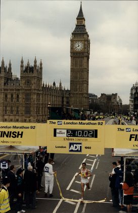 Athletics London Marathon 12th April 1992 Showing Winner Portugal's Antonio Pinto Crosses The Line