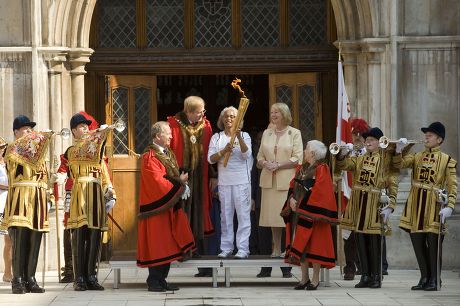 Olympic Torch Relay, The Guildhall, London, Britain - 26 Jul 2012