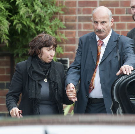 Her Mother Janis Attending Funeral Daughter Editorial Stock Photo