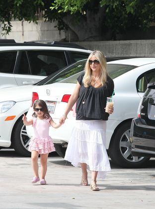 Sarah Michelle Gellar out and about, Los Angeles, America - 25 Aug 2012