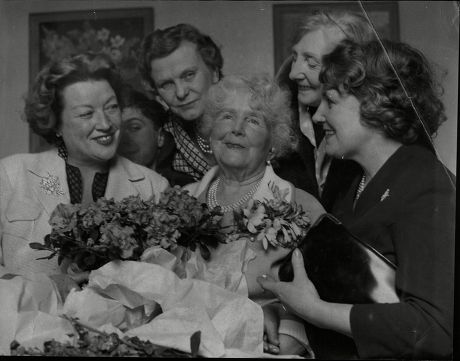 Ellaline Terriss Lady Seymour Hicks Seen Here On Her 89th Birthday At Home In Richmond With From Left: Margot Grahame Robert Stuart Mrs Thomas Carthew Mrs Cyril Lomax And Mrs Spilbane (her Daughter).