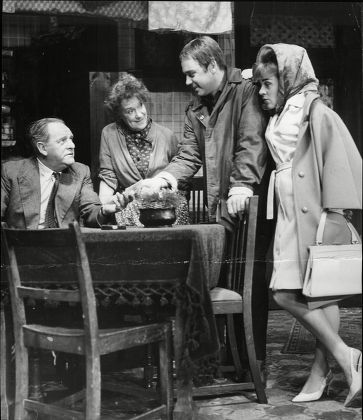 Theatrical Play 'norman' At The Royal Court Theatre With Bernard Lee As David Kathleen Harrison As Mum John Standing As Norman And Dilys Laye As Violet.