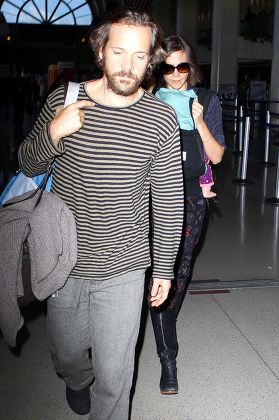 Maggie Gyllenhaal and Peter Sarsgaard out and about, Los Angeles, America - 10 Oct 2012