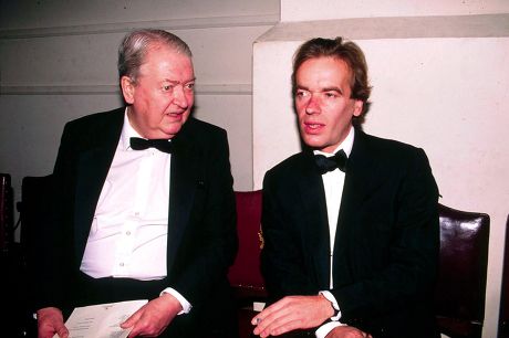 BOOKER PRIZE GUILDHALL, LONDON, BRITAIN - 1991