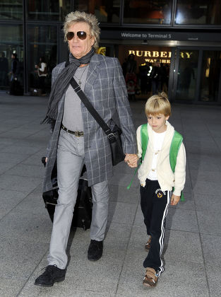 Rod Stewart and Penny Lancaster at Heathrow Airport, London, Britain - 02 Nov 2012