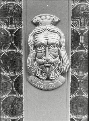 Television Presenter Russell Harty His Door Knocker On The Front Door Of His Home Russell Harty (5 September 1934 A 8 June 1988) Was A British Television Presenter Of Arts Programmes And Chat Shows.
