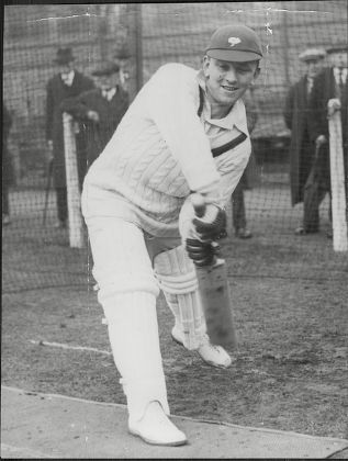 England Yorkshire Cricketer Maurice Leyland Maurice Editorial Stock ...