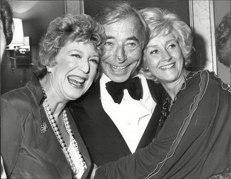 Musician And Band Leader Joe Loss With Barbara Kelly (l) And Actress Liz Fraser (r) Celebrating His 50 Years In Show Business Joshua Alexander 'joe' Loss Lvo Obe (22 June 1909 A 6 June 1990) Was A British Musician Popular During The British Dance B