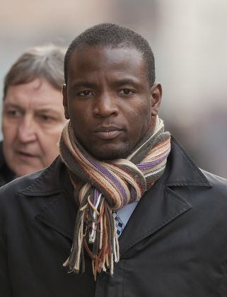 Duwayne Brooks Friend Of Murdered Teenager Stephen Lawrence Arriving At The Old Bailey To Give Evidence In The Trial Of David Norris And Gary Dobson. Picture David Parker 17.11.11.