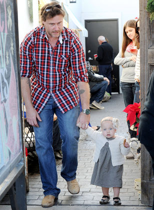 Tori Spelling out and about in Los Angeles, America - 08 Dec 2012