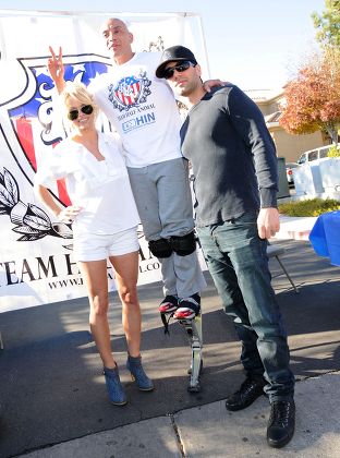 Pamela Anderson, Jesus Villa and Criss Angel in Las Vegas, America - 09 Dec 2012