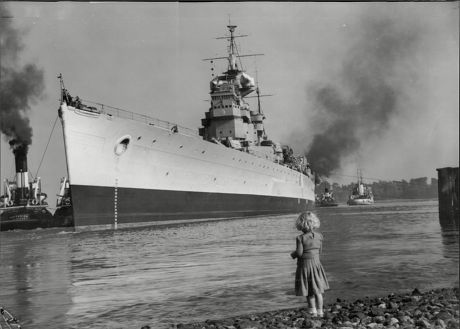 Hms King George V Aground Rosneath Editorial Stock Photo - Stock Image ...