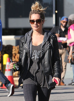 Ashley Tisdale and Scott Speer out and about in Los Angeles, America - 03 Jan 2013