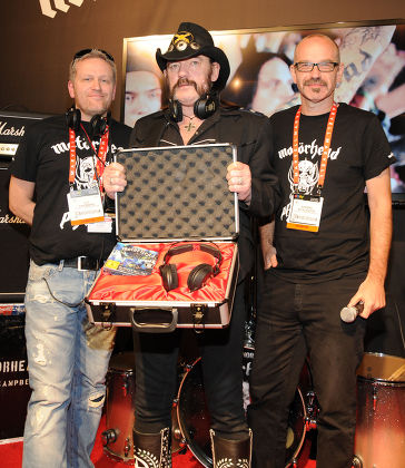 Ulf Sandberg, Lemmy and Anders Nicklasson with Motorheadphones
