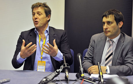 Actor Hugh Grant Attends The 'hacked Off' Campaign At A Press Conference With Lib Dem Dr Evan Harris (r). Liberal Democrat Annual Conference At The Birmingham International Conference Centre West Midlands.