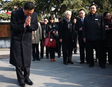 Former Japanese Prime Minister Yukio Hatoyama apologising for war crimes, Nanjing, Jiangsu province, China - 17 Jan 2013