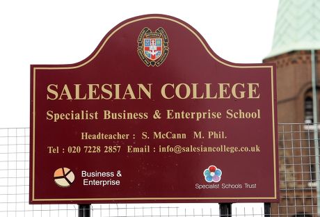 Salesian College Battersea Where 16yearold Stabbed Editorial Stock ...