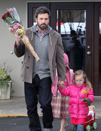 Ben Affleck Daughters Violet Seraphina Affleck Editorial Stock Photo ...