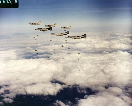 19 Planes drop bomb Stock Pictures, Editorial Images and Stock Photos ...