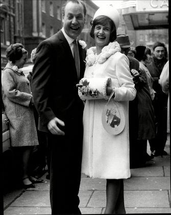 Wedding Of Actor Harry Towb To Actress Diana Hoddinott (mrs Diana Towb) At Caxton Hall Harry Towb (27 July 1925 Oo 24 July 2009) Was A Northern Irish Actor. Harry Towb Was Married To The Actress Diana Hoddinott For 44 Years Until His Death. He Died A