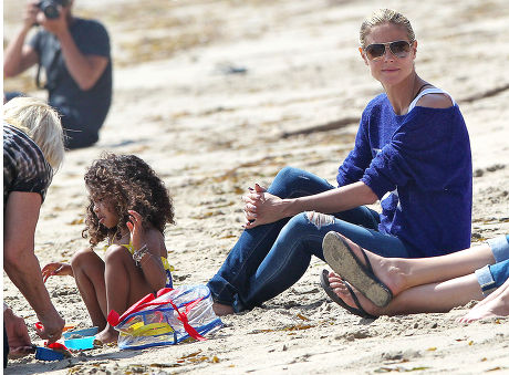 750 Heidi klum beach Stock Pictures, Editorial Images and Stock Photos