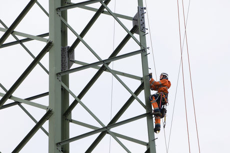 31 Hoist system Stock Pictures, Editorial Images and Stock Photos