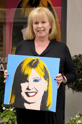 Elizabeth Hurley helps Jo Hansford celebrate the 20th anniversary of her salon, London, Britain   - 09 Apr 2013