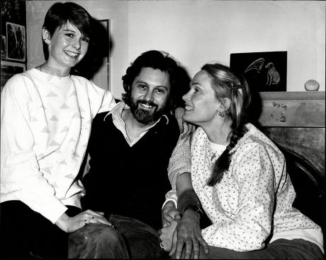 Film Producer Lord David Puttnam With Wife Patsy And Daughter Debbie David Terence Puttnam Baron Puttnam Cbe Frsa (born 25 February 1941) Is A British Film Producer And Educator. He Sits On The Labour Benches In The House Of Lords Although He Is Not