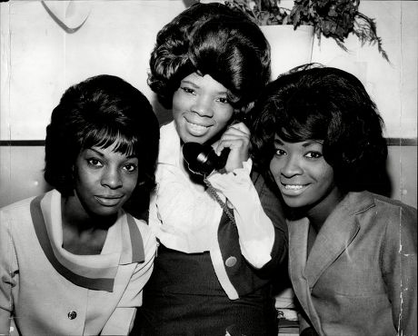 Pop Group Martha And The Vandellas L-r Martha Reeves Rosalind Ashford Betty Kelley Martha And The Vandellas (known From 1967 To 1972 As Martha Reeves And The Vandellas) Were An American Vocal Group Who Found Fame In The 1960s With A String Of Hit Sin
