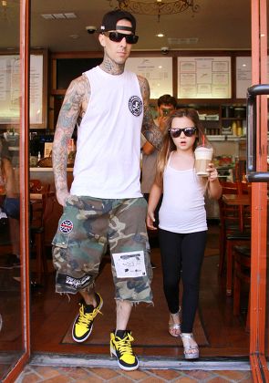 67 Daughter child of travis barker and shanna moakler Stock Pictures ...