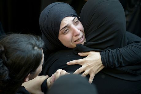 Mourner Crying Funeral Salah Aldin Mosque Editorial Stock Photo - Stock ...