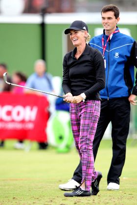 Judy Murray taking golfing lessons at Ricoh Women's Open Golf Championship, St Andrews, Scotland, Britain  - 01 Aug 2013