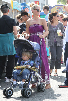 Ali Larter and family at the Farmers Market in Studio City, Los Angeles, America - 04 Aug 2013