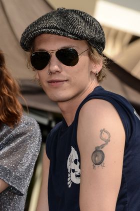 Fai di me del Guacamole on Twitter Just a little reminder that Lily  Collins and Jamie Campbell Bower got matching tattoos while filming The  Mortal Instruments City of Bones  shadowhunters JamieCampbellBower 