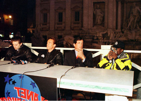 THE OPENING OF NEW PLANET HOLLYWOOD IN ROME, ITALY - 1997