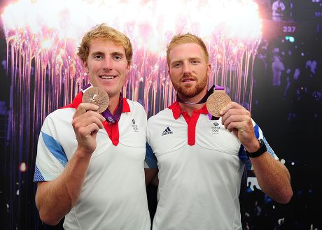 London Uk 03/08/2012 London 2012 Olympic Games Team Gb's Rowers (l-r) George Nash And Will Satch With Their Bronze Medals.