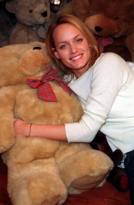 Amber Valletta Editorial Stock Photo - Stock Image | Shutterstock