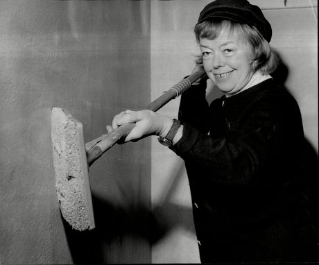 Joan Littlewood (6 October 1914 Oo 20 September 2002) Was An English Theatre Director Noted For Her Work In Developing The Left-wing Theatre Workshop. She Has Been Called 'the Mother Of Modern Theatre'. Littlewood And Her Company Lived And Slept In